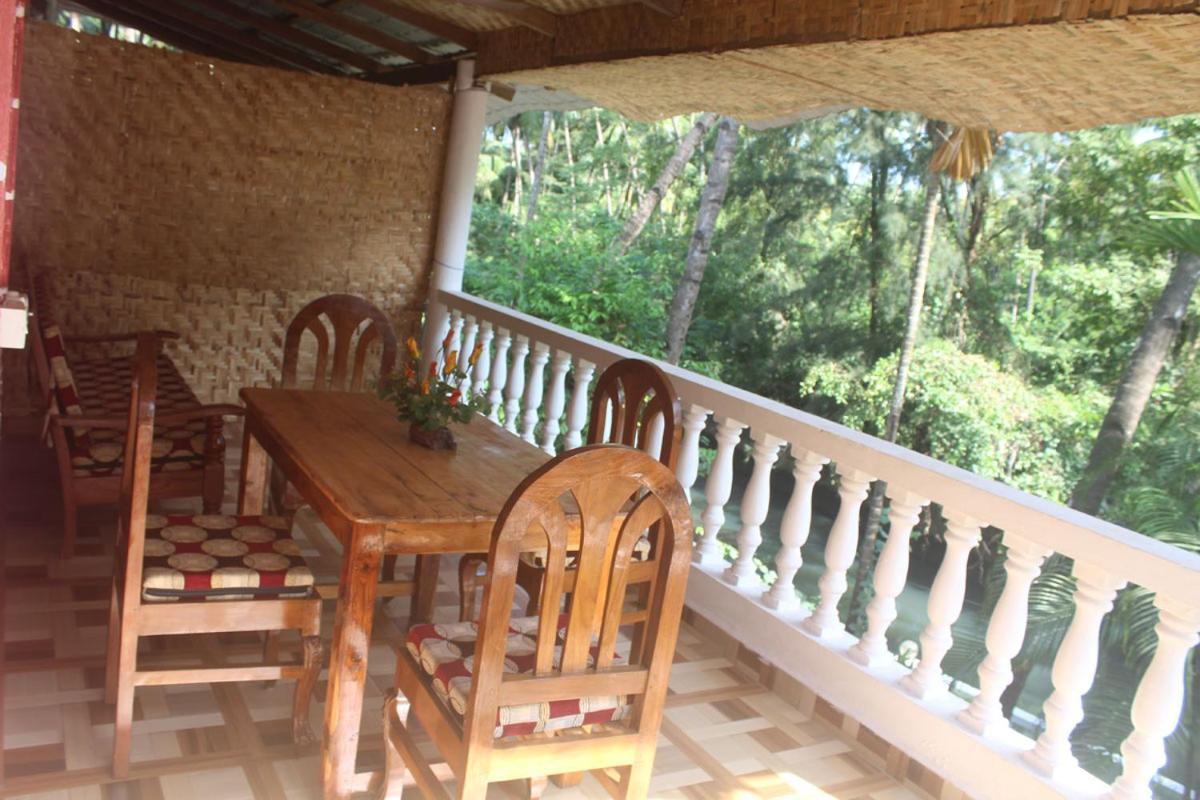 Red House - Agonda Beach Екстериор снимка